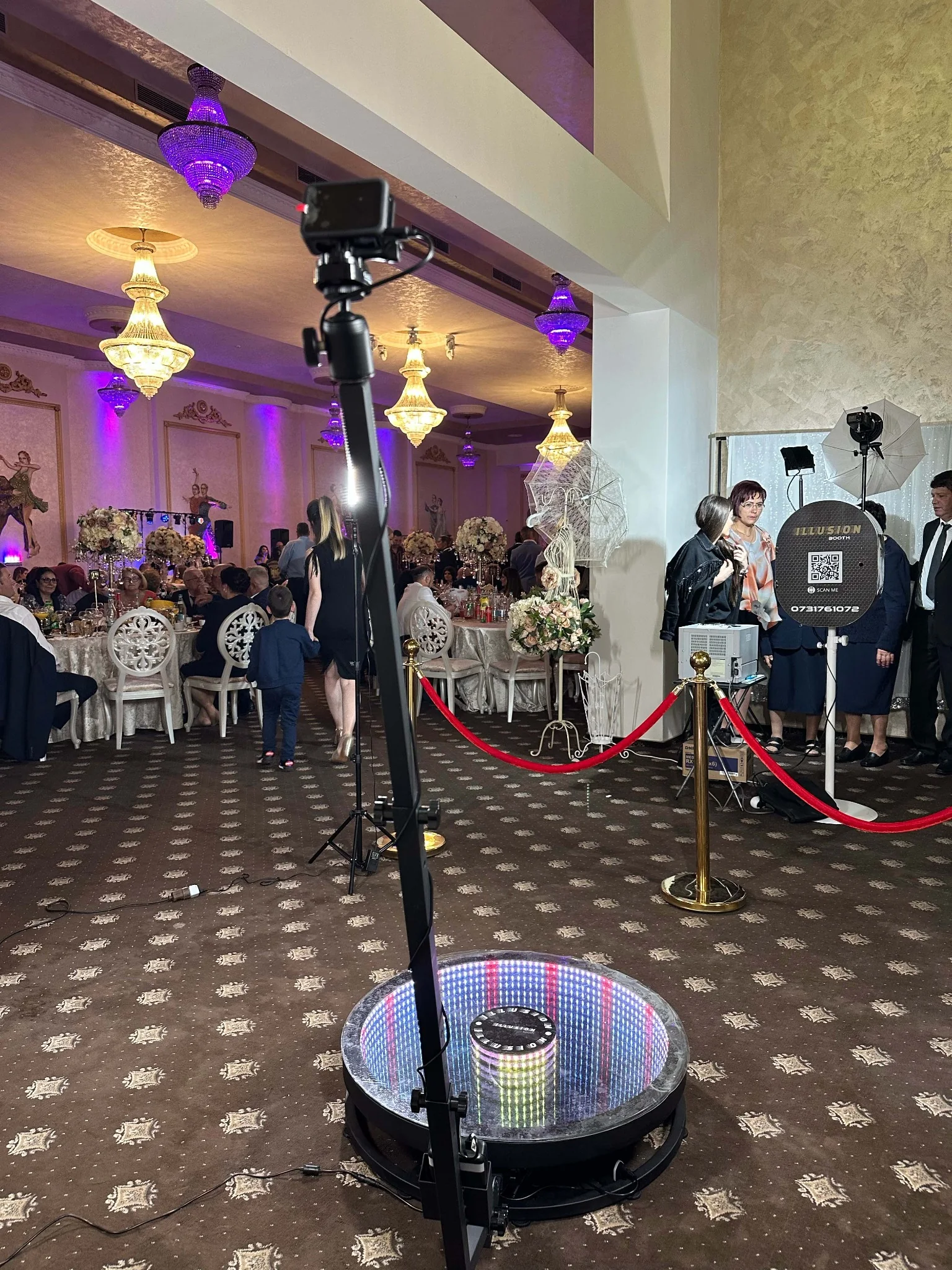 360 Video Booth IllusionBooth la eveniment