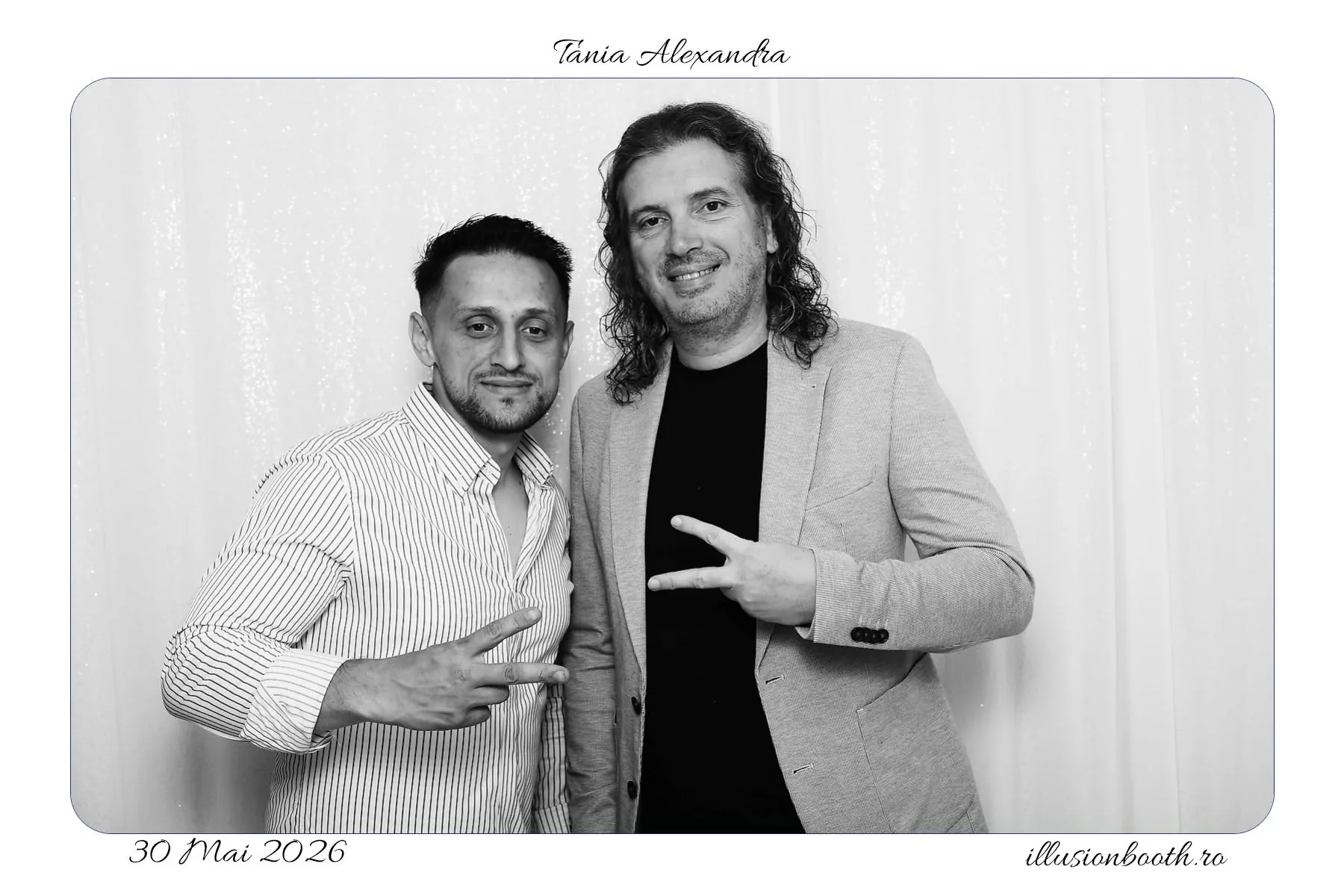Cabina Polaroid IllusionBooth - fotografie B&W
